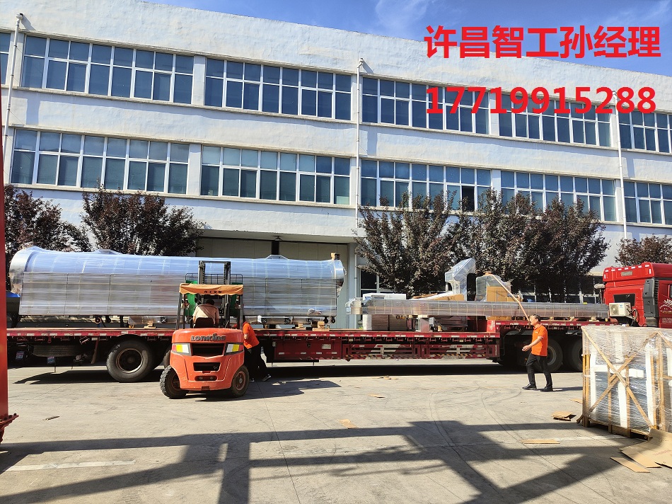 6月10日，廣西老用戶再次復購許昌智工八米炒腰果生產線專車發貨